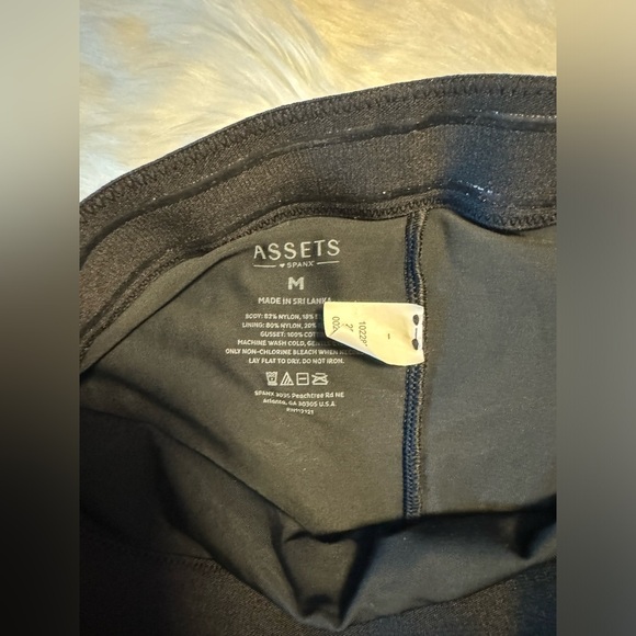 Assets by Spanx High Waist Tummy Control - Picture 7 of 7